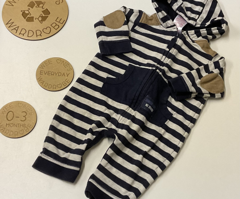 3384377F-F46E-48CE-906F-C4679CBF2BA9